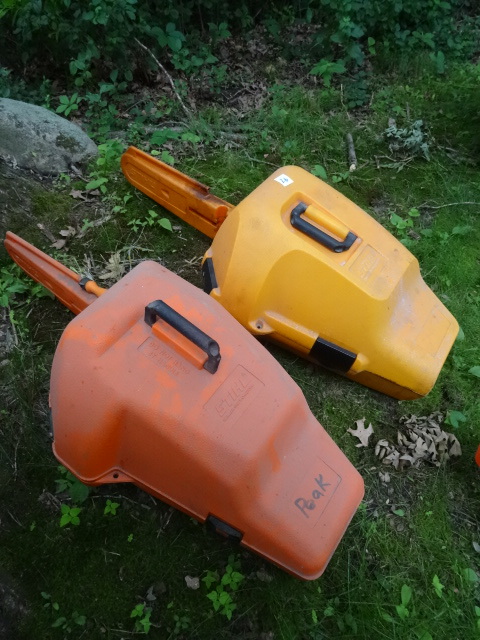 lot 26 image: 2 Stihl Chain Saw Cases