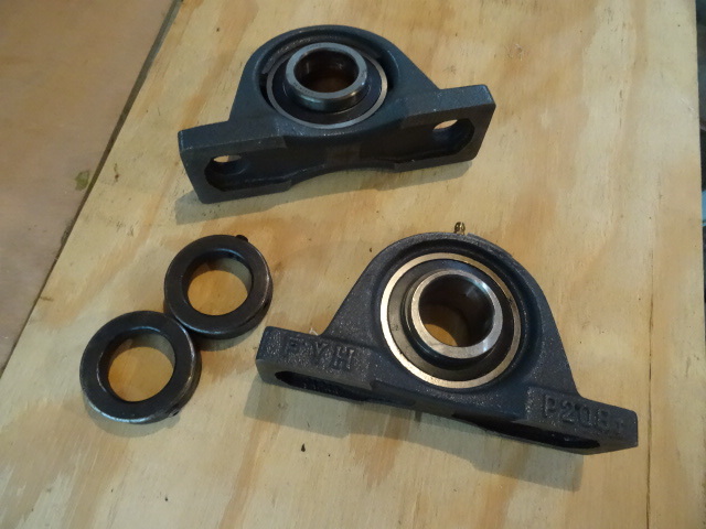 lot 41 image: 2 Pillow Block Bearings.