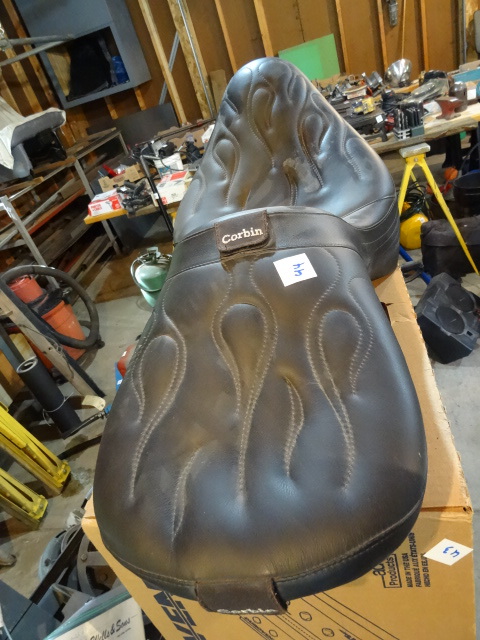 lot 44 image: Motor Cycle Seat. 84-97 Softtail.