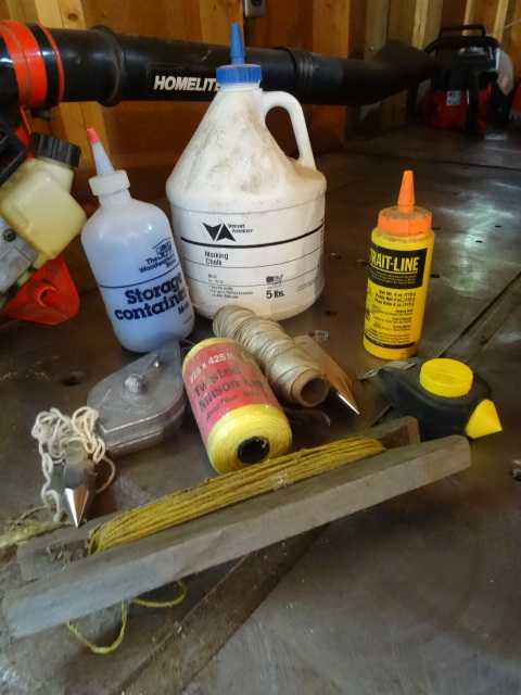 lot 49 image: Misc Carpenter Supplies. String Line,