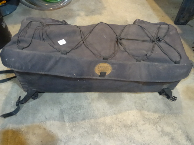 lot 77 image: Sportsmans Warehouse Soft Sided Bag,
