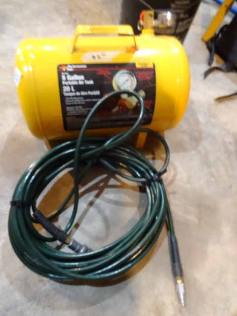 lot 80 image: 5 Gallon Portable Air Tank