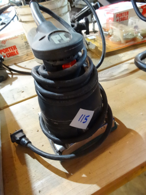 lot 115 image: Porter Cable Orbital Sander