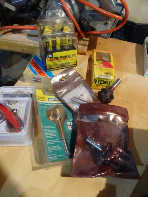 lot 153 image: Router Bits, Shaper Bits, Forstner Bits