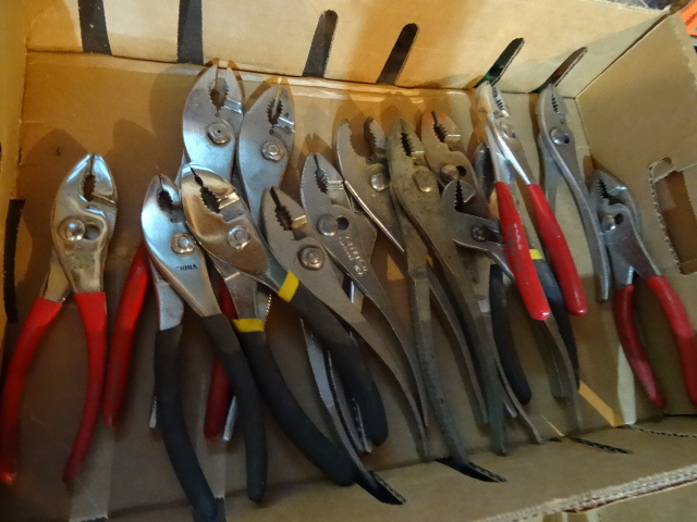lot 190 image: Misc Adjustable Pliers