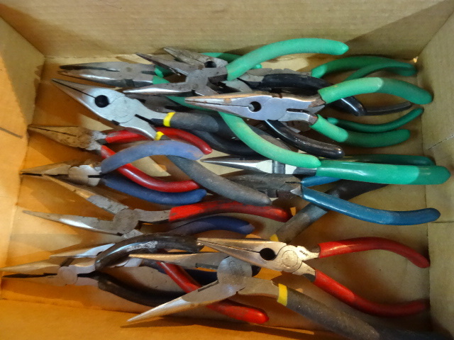 lot 192 image: Misc Needle Nose Pliers