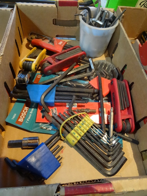 lot 221 image: Variety Of Misc Allen Wrenches