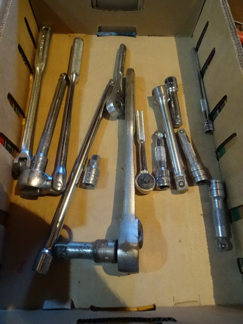 lot 222 image: Misc Ratchets and Extensions