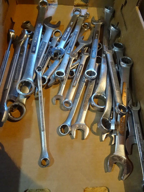 lot 223 image: Misc Craftsman Wrenches