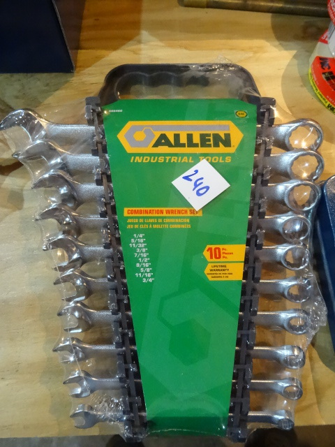 lot 240 image: 10 Piece Allen Wrench Set. Standard