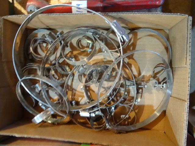 lot 289 image: Misc Hose Clamps
