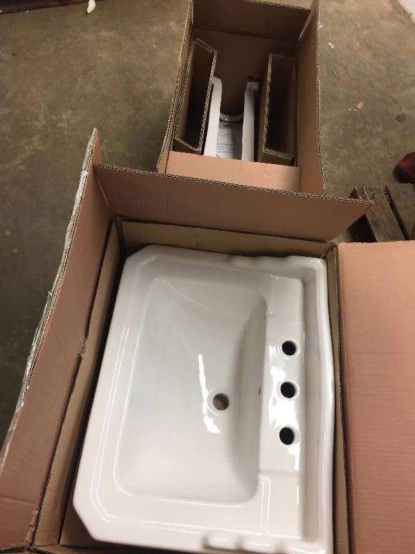 lot 25 image: Foremost Series 1930 Lavatory and Pedestal Combo in White Model#  FL-1930-8W open box never used