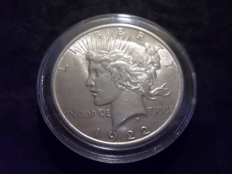 1922  Silver Peace Dollar  High Grade MS