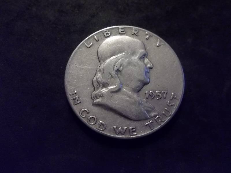 1957 D  Franklin Half Dollar Better Grade