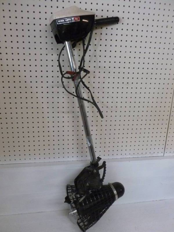 lot 23 image: Trolling Motor