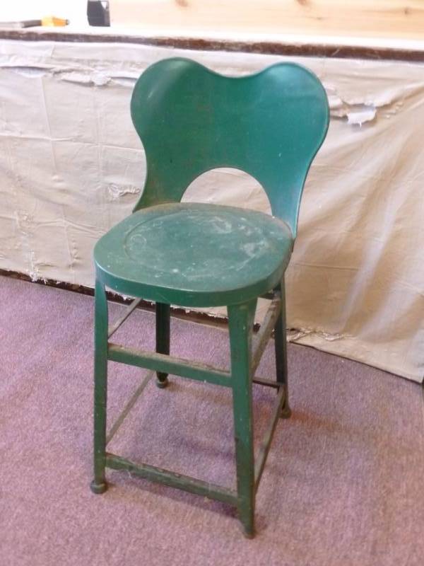 lot 26 image: Vintage Shop Stool