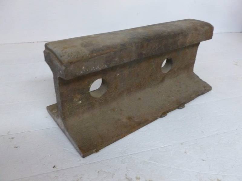 lot 31 image: Railroad Track Anvil