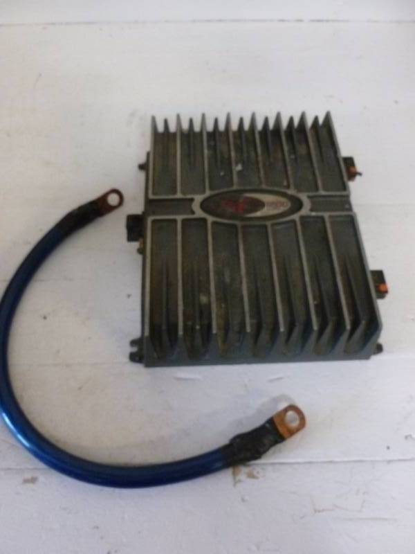 lot 38 image: Punch Amp