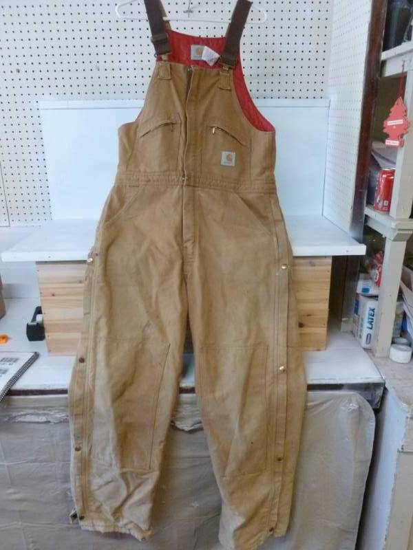 lot 42 image: Carhartt Bib Overalls