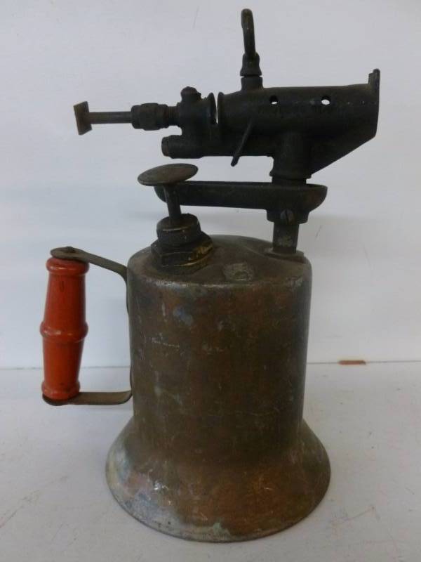 lot 59 image: Vintage Brass Torch