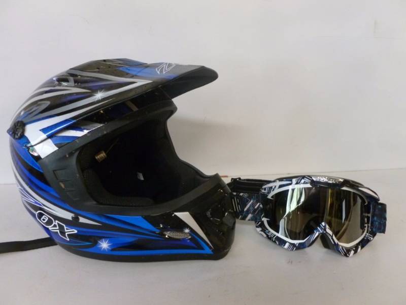 lot 63 image: Moto Cross Helmet