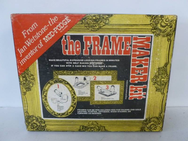 lot 66 image: Vintage Frame Maker Kit