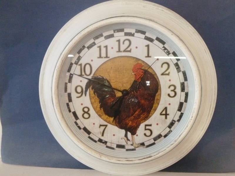 lot 78 image: Wall Clock