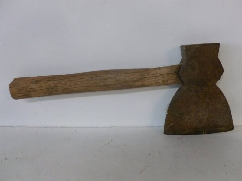 lot 96 image: Vintage Hatchet