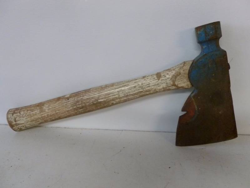 lot 97 image: Vintage Hatchet
