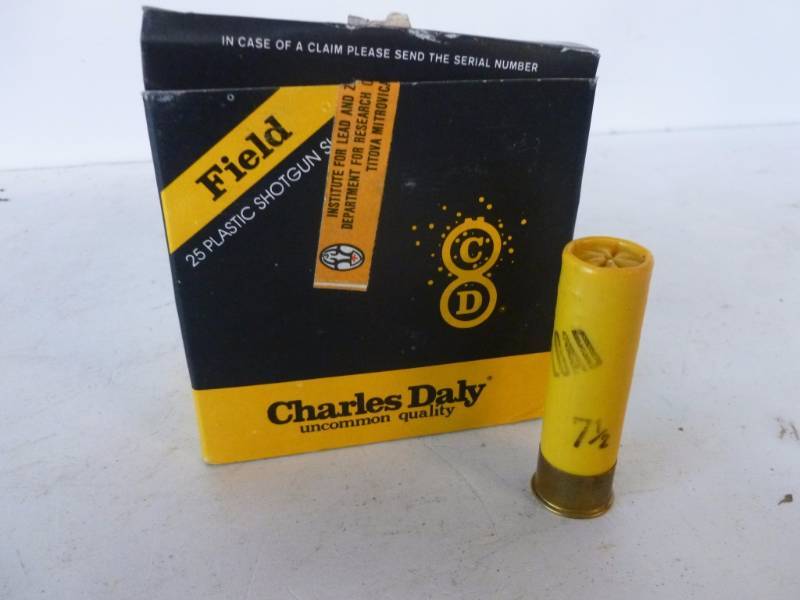 lot 135 image: Shotgun Shells