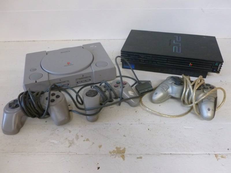 lot 145 image: Playstation Game Console