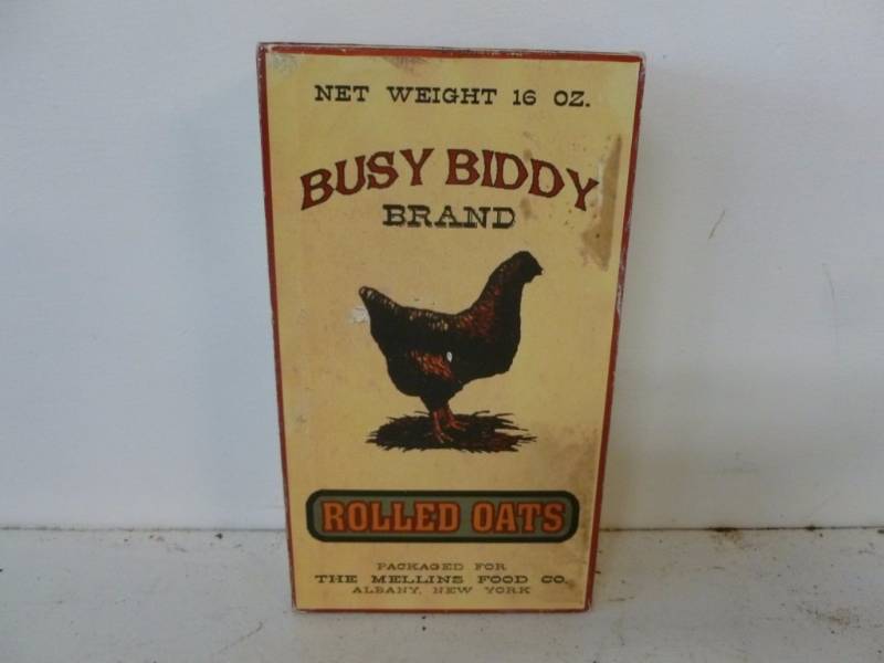 lot 165 image: Decorative