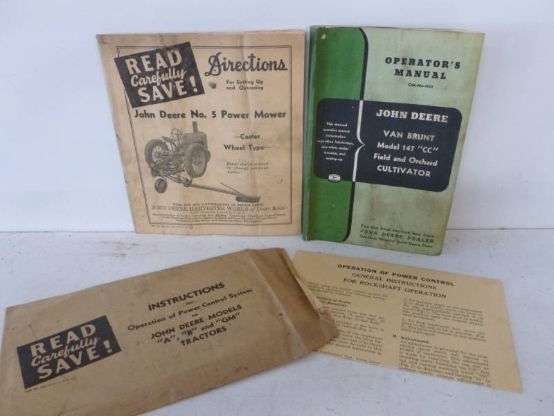 lot 206 image: Vintage Manuals