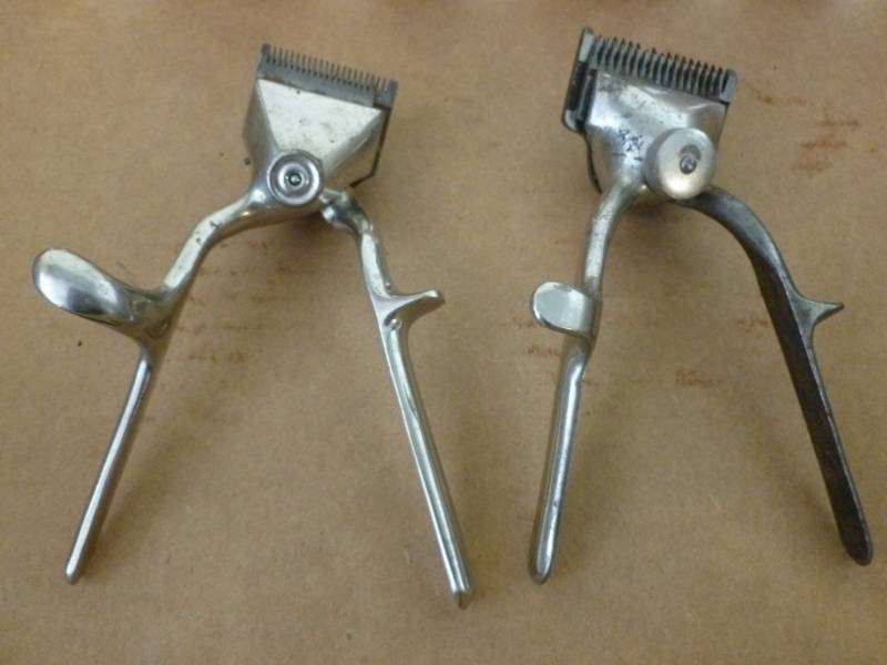 lot 221 image: Vintage Hair Clipper