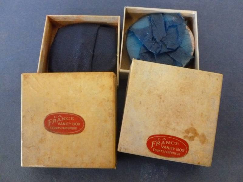 lot 235 image: Vintage Vanity Box