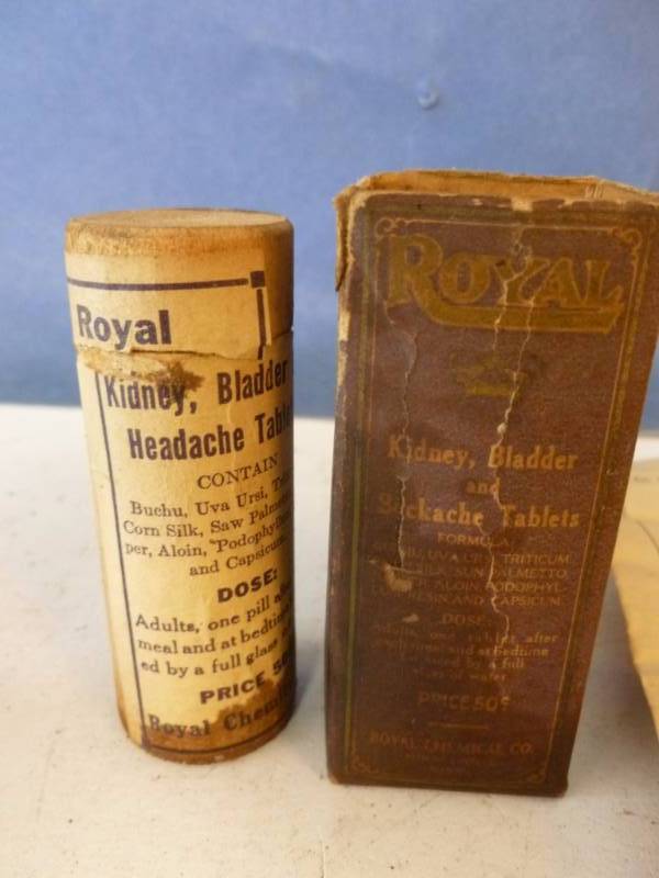lot 247 image: Vintage Pharmaceutical