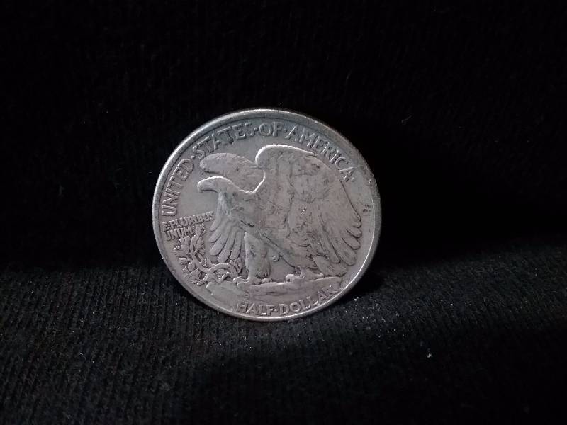 lot 27 image: 1944 Walking Liberty Half Dollar, Higher Grade