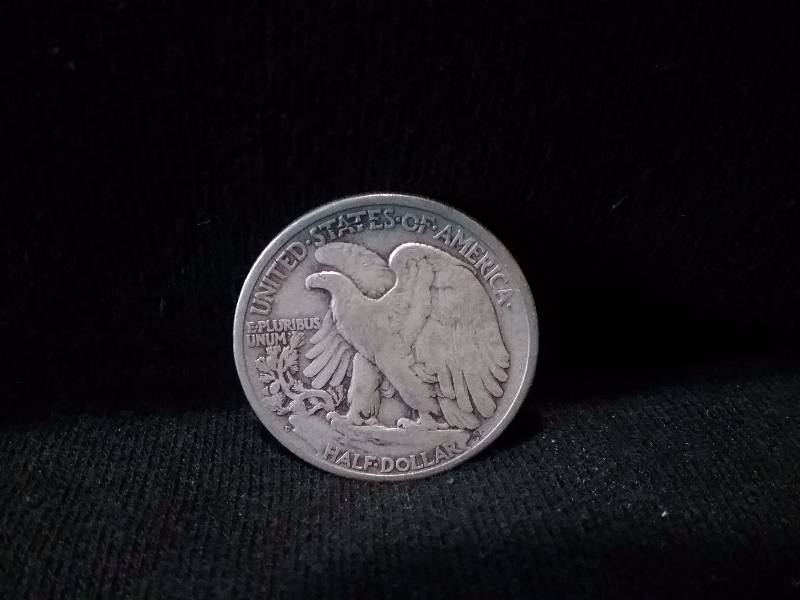 lot 28 image: 1944D Walking Liberty Half Dollar, Higher Grade