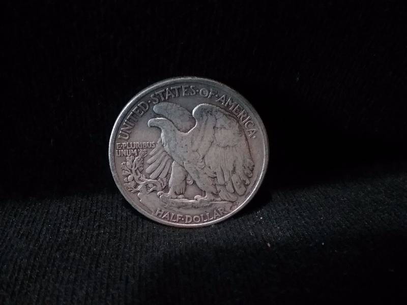 lot 30 image: 1945 Walking Liberty Half Dollar, Higher Grade