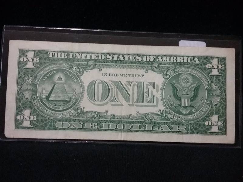 lot 42 image: 1957A Star $1 Silver Certificate Note, Higher Grade