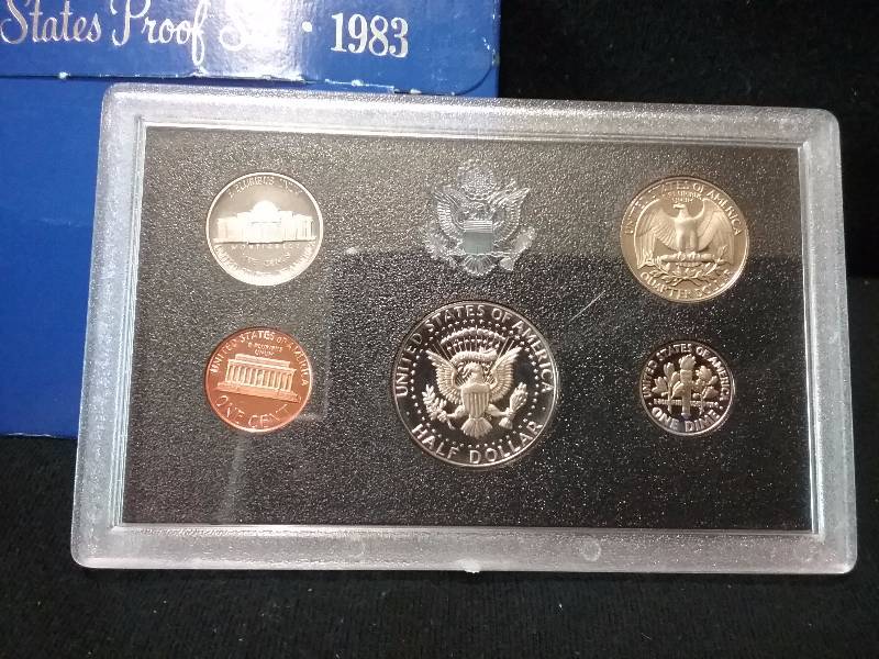lot 66 image: United States Proof Set - 1983