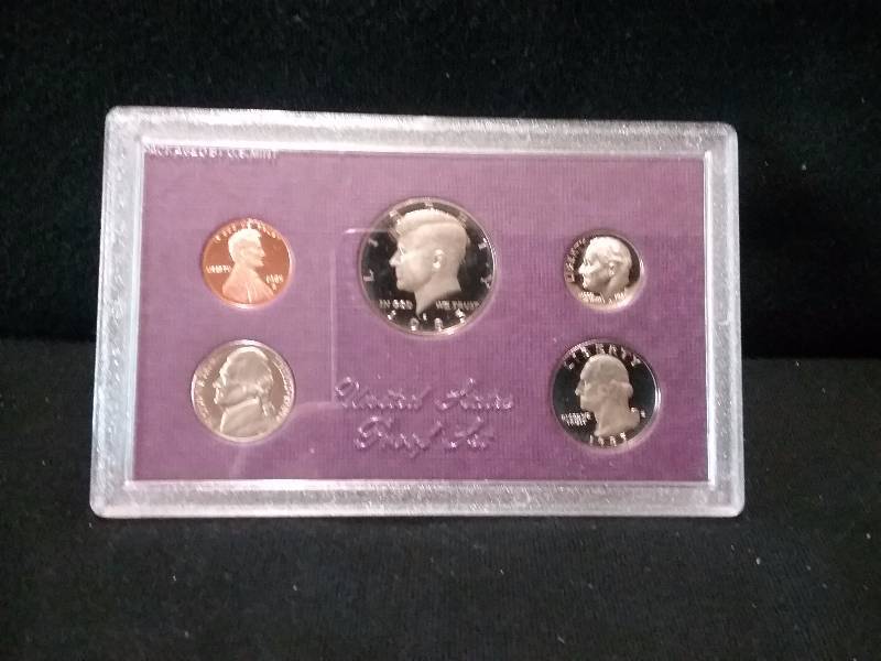 lot 69 image: United States Proof Set - 1985