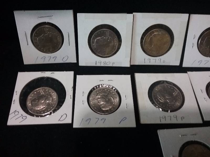 lot 73 image: Lot - (16) Susan B Anthony Dollars - $16 Face Value