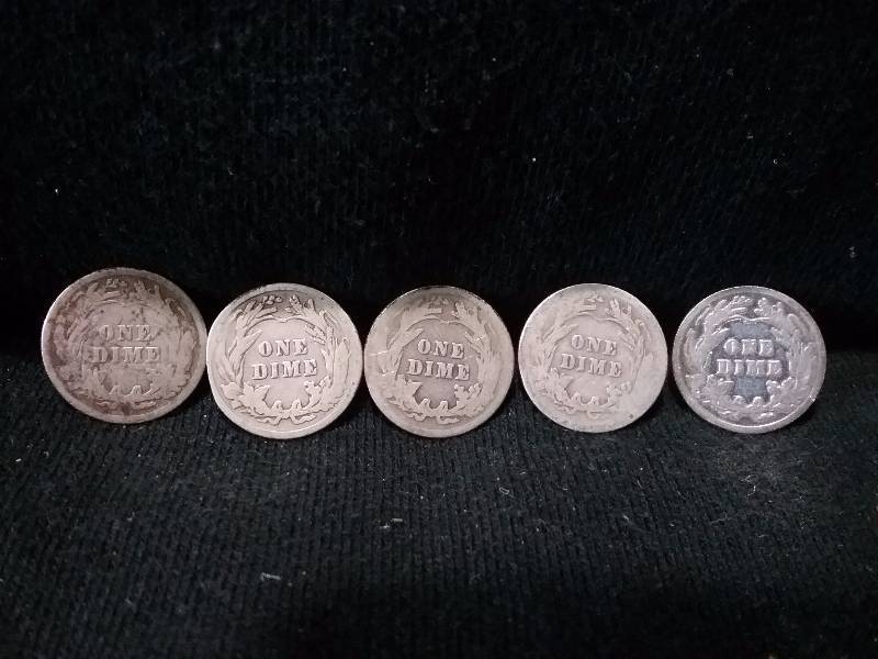 lot 75 image: Lot - Barber Dimes, 90% Silver, 1909, 1911(2),1914, 1915