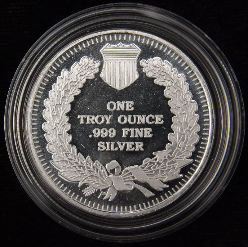 lot 10 image: 1 TROY OZ. .999 FINE SILVER 2017 INDIAN HEAD DESIGN IN AIRTITE HOLDER