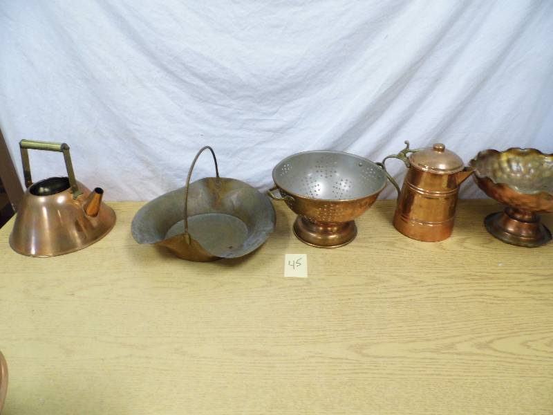 lot 45 image: Copper Colender