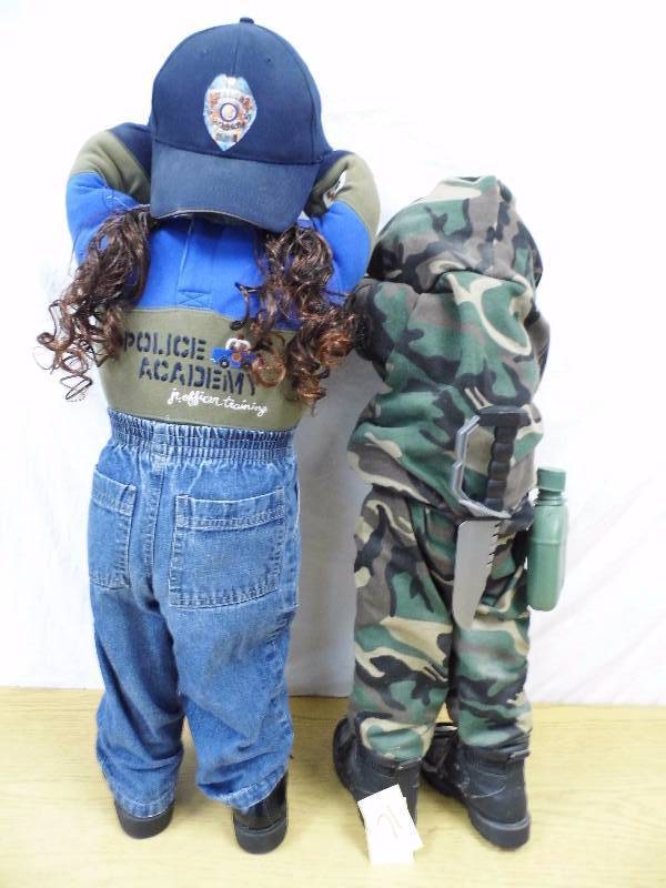 lot 71 image: 2 Corner Kids