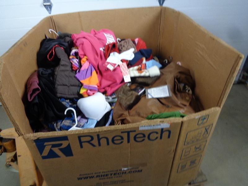 lot 2 image: Bulk Pallet Full Of New Clothing