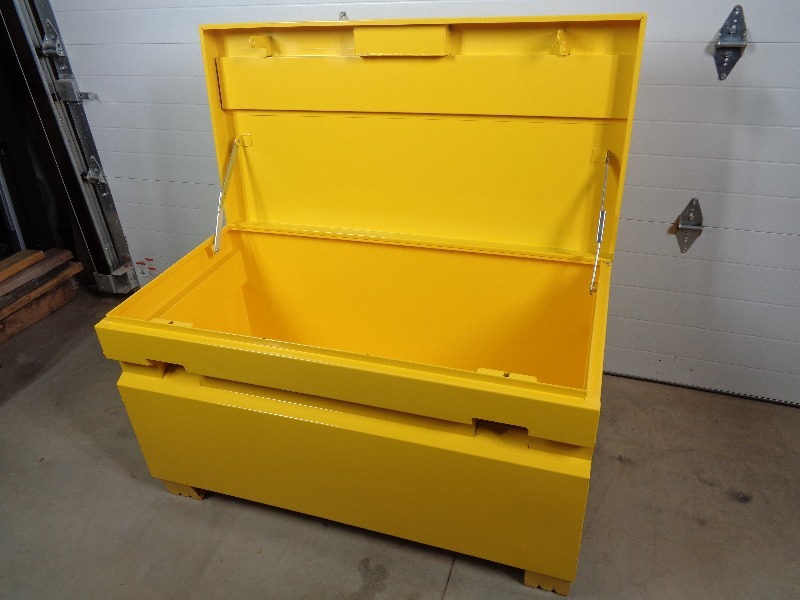 lot 14 image: Brand New Jobsite Toolbox