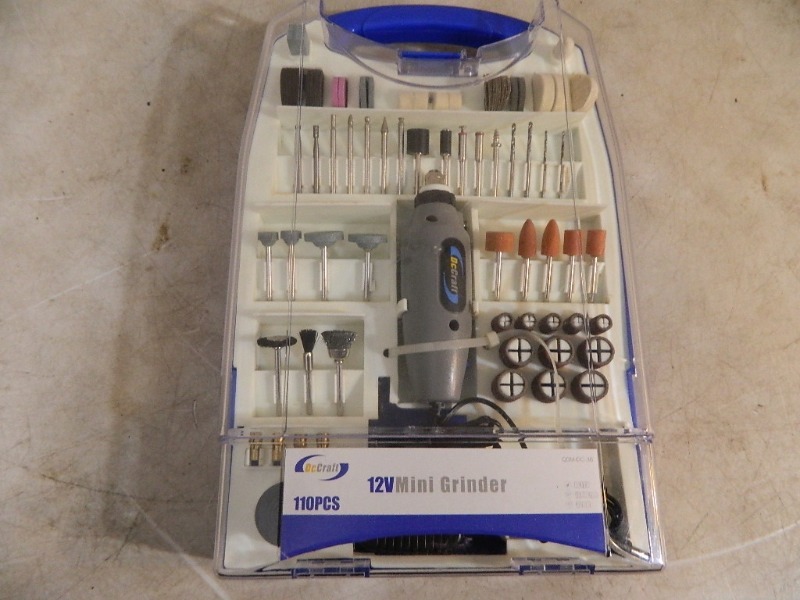 lot 40 image: New 12V Mini Grinder